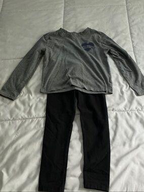 The Children's Place Gray Top and Black Leggings Kids Matching Set